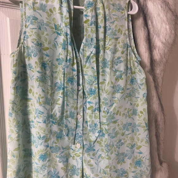 Amanda Smith Pure Silk blouse size medium - Picture 3 of 7